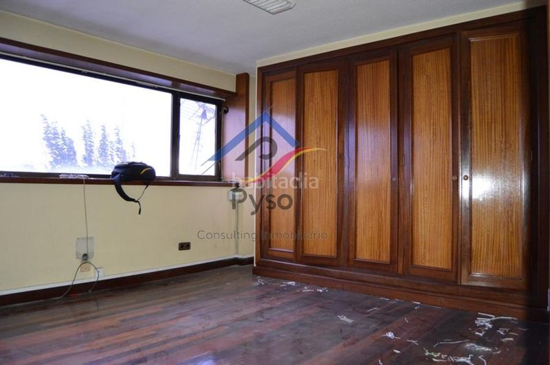 Foto c3990991-725d-4dab-bf7e-4163d9cde635. Local comercial a Castilla - Hermida Santander