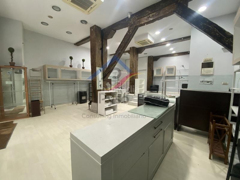 Foto 4c80cca6-e832-4cba-8ab2-ee34f7b64293. Local comercial a Centro - Ayuntamiento Santander