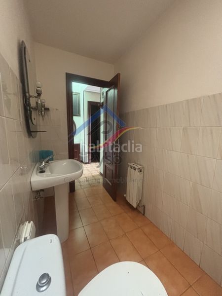 Foto 6b63e993-0edc-4562-a3f3-39eed45c856e. Casa amb aparcament a Alisal - San Román Santander