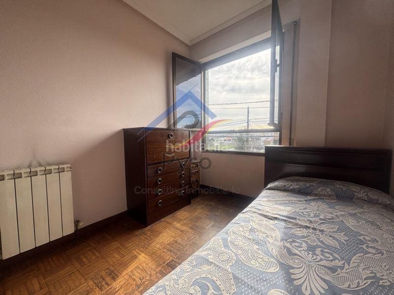 Foto cbb2e2de-62f6-4791-beb3-d40ff2dbe6c5. Casa amb aparcament a Alisal - San Román Santander
