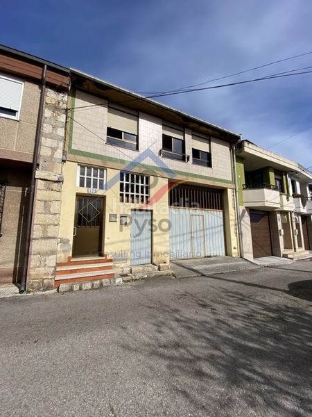 Foto ce0e12c4-78c4-4cb3-9afa-26ce90601410. Casa amb aparcament a Alisal - San Román Santander