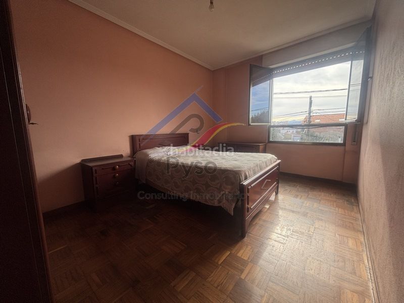 Foto de396a4d-9c8b-4df7-9b8f-fbe8b9236915. Casa amb aparcament a Alisal - San Román Santander