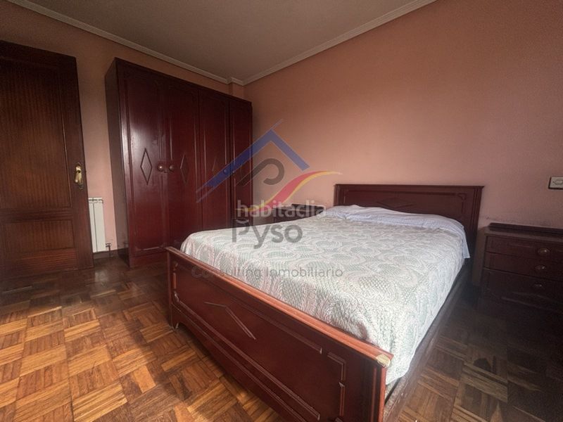 Foto df3ef545-73ec-4b3b-92ff-b185f07812dc. Casa amb aparcament a Alisal - San Román Santander