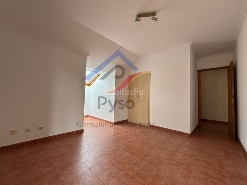 Foto 160cbd88-5c48-4bab-a266-a1ff0d75c571. Àtic amb calefacció aparcament a Ruiloba