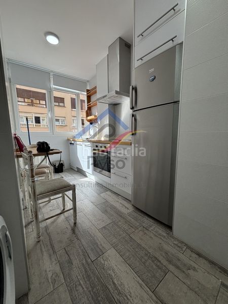 Foto dd0ba6a4-464f-4d54-9e4e-077afb1a887a. Rent flat with heating in Cuatro Caminos Santander