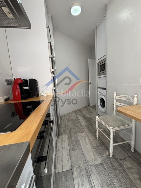 Foto fcb59ddb-1b17-4627-99e8-0417c5276cab. Rent flat with heating in Cuatro Caminos Santander