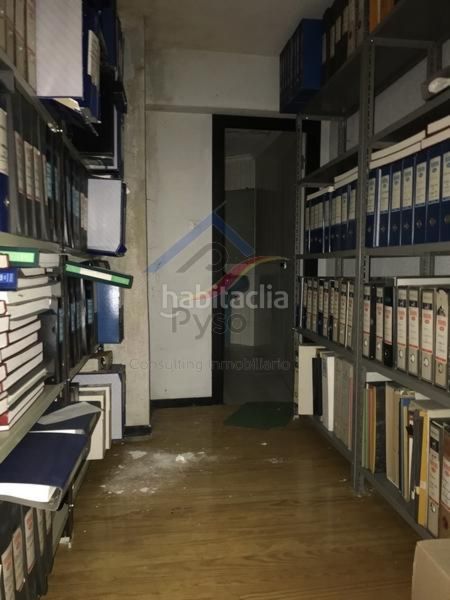 Foto 10466373-2942-4611-a9d4-7223ad1f4cfd. Local comercial a Centro - Ayuntamiento Santander