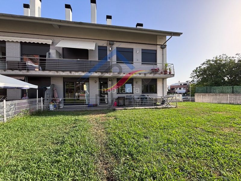 Foto 6f80f4b7-776f-4a2a-8803-49fb5016c3b3. Rent flat with heating parking in Mogro Miengo
