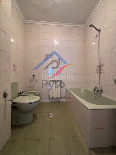 Foto 3bc6e073-7ea7-4ce1-97d9-eeb2268d9207. Piso en Centro - Ayuntamiento Santander