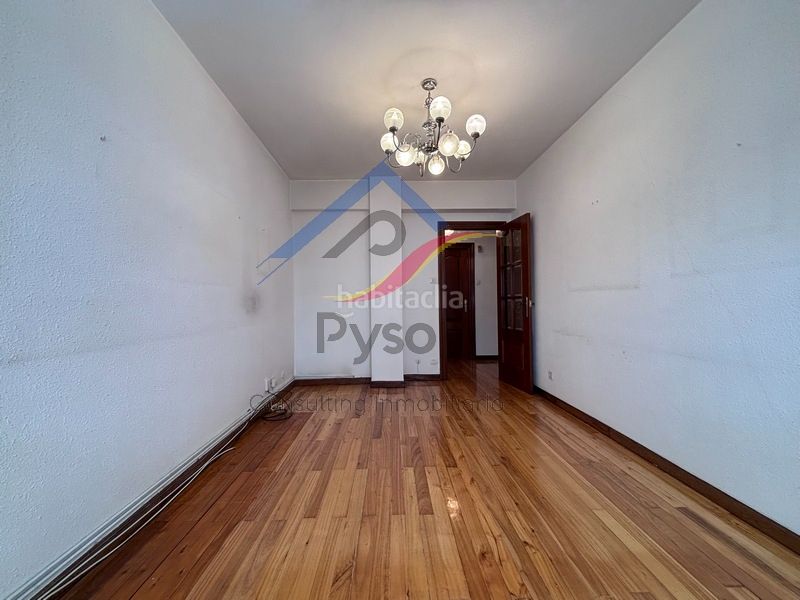 Foto f61ca022-4856-4ed9-b382-48943ffb1b20. Piso en Centro - Ayuntamiento Santander