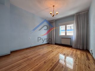 Etagenwohnung  Calle guevara