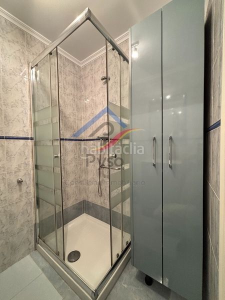 Foto 574e7de7-1be7-4a89-8c96-9f8b86196d29. Rent flat with heating in Puerto Chico Santander
