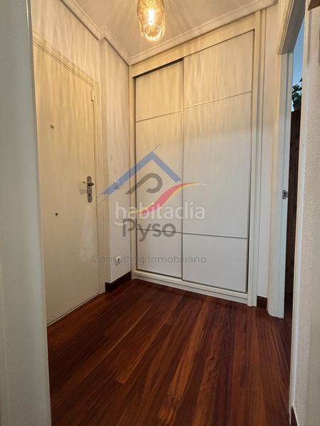 Foto bb6797e6-32d6-4c1c-9daa-0a2ada3240e3. Rent flat with heating in Puerto Chico Santander