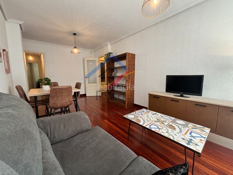 Foto c6693d38-5357-4003-97ac-dbe253c840d6. Rent flat with heating in Puerto Chico Santander