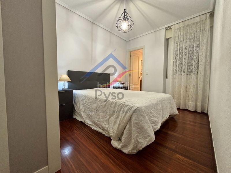 Foto f6dc7309-e354-46ef-9a30-48e4bbd9c409. Rent flat with heating in Puerto Chico Santander