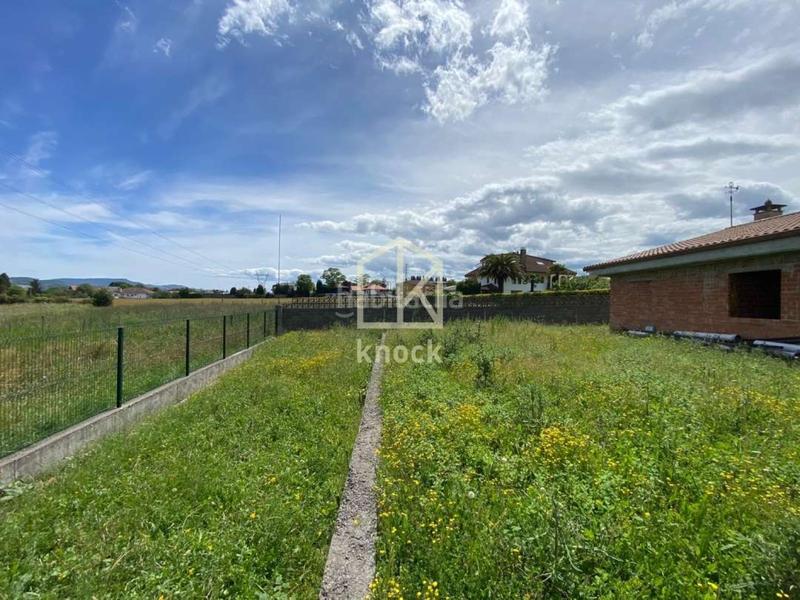 Foto 0e0454a9-26b5-4129-935a-fc6aee21c29a. Casa oportunidad , asturias contactar con javier al 6 9 1 4 7 8 8 4 0 se vende casa sin terminar en el concejo , a solo en Siero