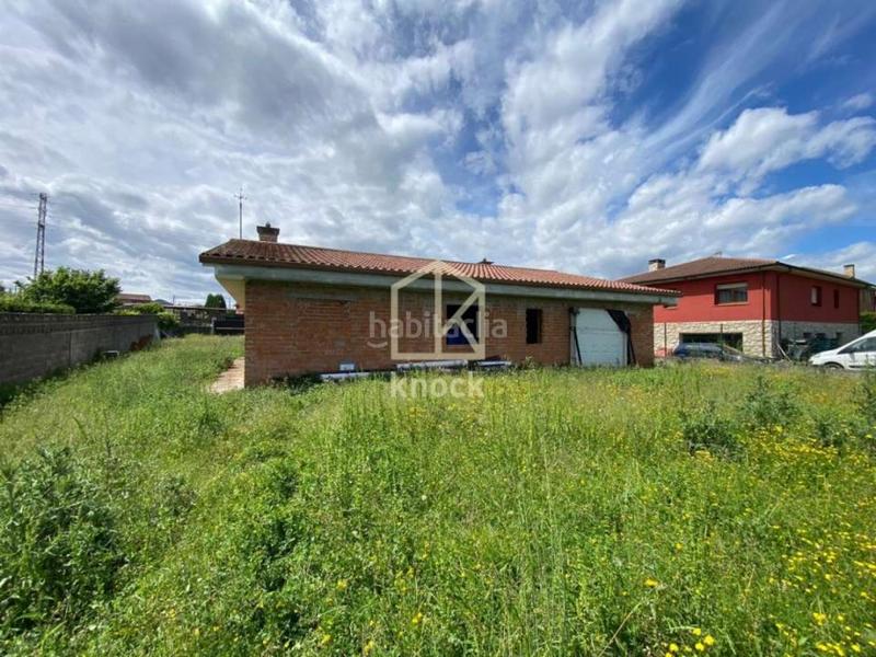 Foto 606d3ac5-1efc-4158-9e2f-4fe2ec041b9d. Casa oportunidad , asturias contactar con javier al 6 9 1 4 7 8 8 4 0 se vende casa sin terminar en el concejo , a solo en Siero