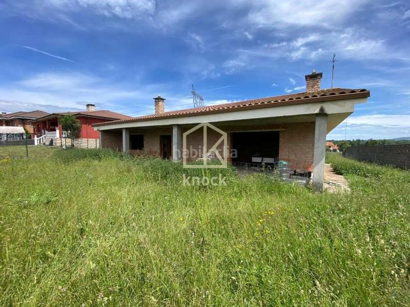 Foto 72a8c45a-3e2d-4ae7-803a-6f3d31d08830. Casa oportunidad , asturias contactar con javier al 6 9 1 4 7 8 8 4 0 se vende casa sin terminar en el concejo , a solo en Siero