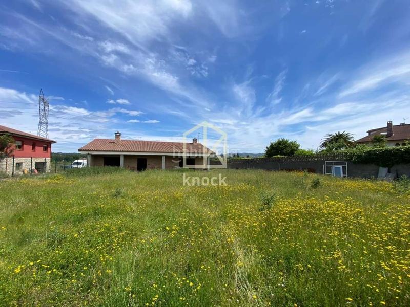 Foto e854c711-4ac5-4559-8c8d-0ead8e11520e. Casa oportunidad , asturias contactar con javier al 6 9 1 4 7 8 8 4 0 se vende casa sin terminar en el concejo , a solo en Siero
