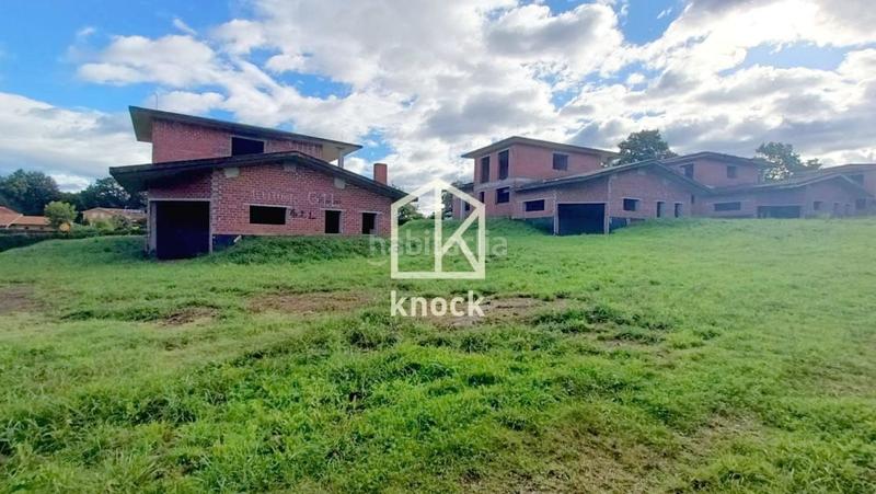 Foto 0b299d7b-5a80-4893-bb73-b011d77e1637. Haus mit parking in Parroquias Norte Siero