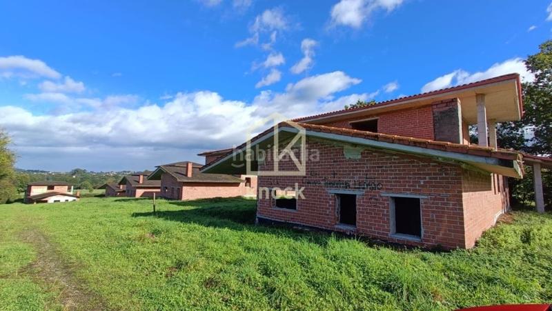 Foto 1eb45dee-0a74-4e89-b509-ad9dce2da641. Haus mit parking in Parroquias Norte Siero