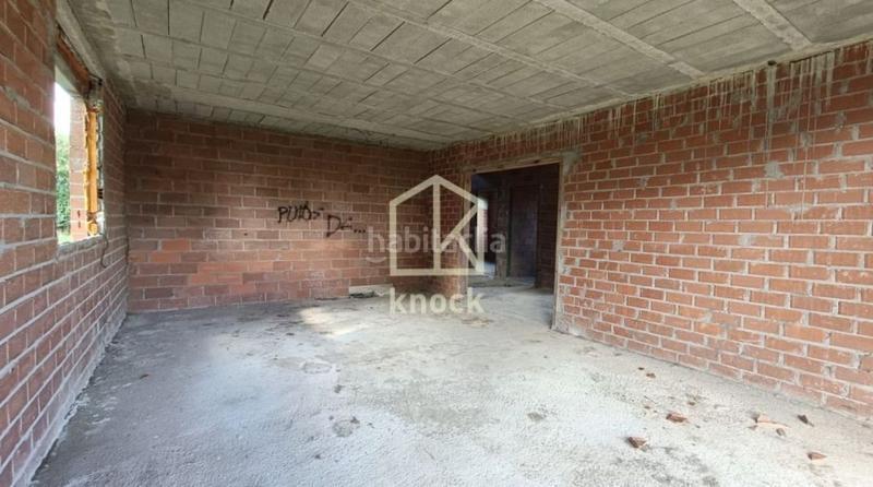 Foto 77b74a0b-81d5-4746-b1fe-992b68500b6e. Haus mit parking in Parroquias Norte Siero