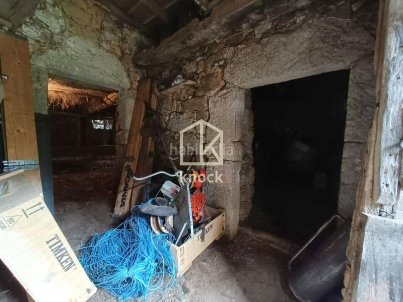 Foto ec384b91-21d0-4c6a-b0ed-c32c6e6b2f7c. Casa a Quirós