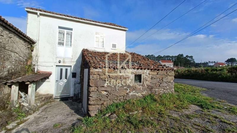 Foto a67e08c1-5c5d-4f15-8283-98df42ea8793. Casa  en venta en zona rural de galicia. en Camariñas