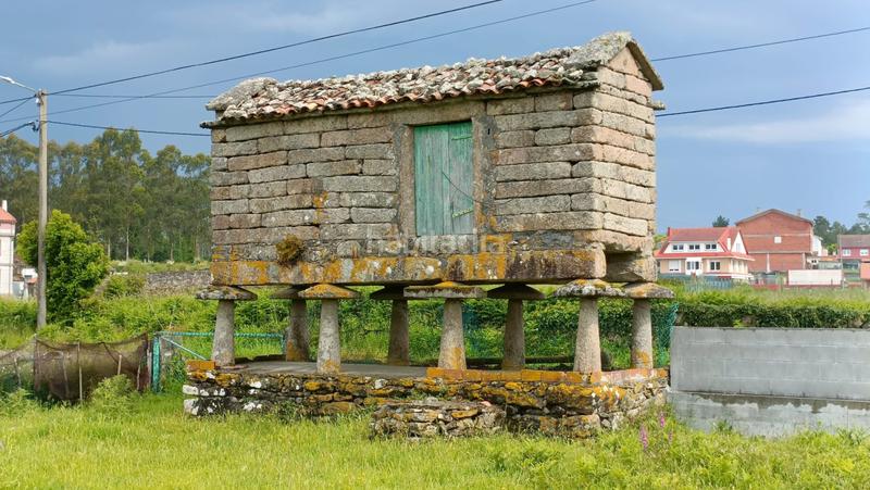 Foto a86001f0-8fe6-4ef2-8f37-1a057a3b75bc. Casa  en venta en zona rural de galicia. en Camariñas