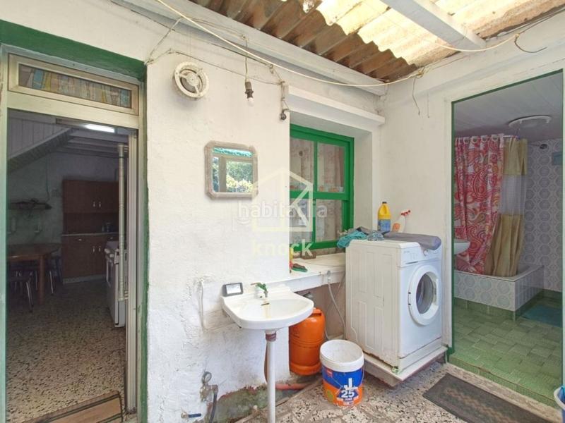 Foto d8b1504c-87c6-42c0-8d15-e50859680d21. Casa  en venta en zona rural de galicia. en Camariñas