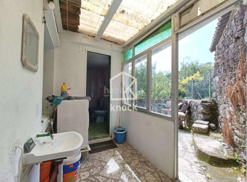Foto f75d73ce-c1b4-497e-8e42-19a72d49cdbe. Casa  en venta en zona rural de galicia. en Camariñas