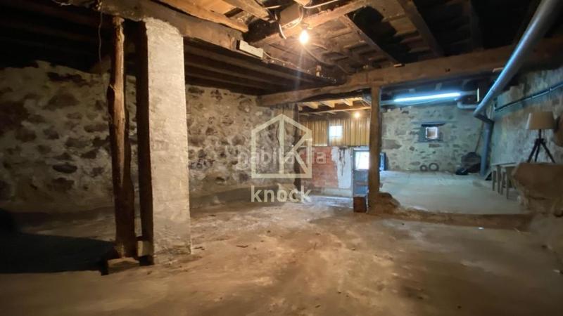 Foto a5a8b284-6eef-4168-a427-bd47f7ac000e. Casa amb calefacció a Quirós