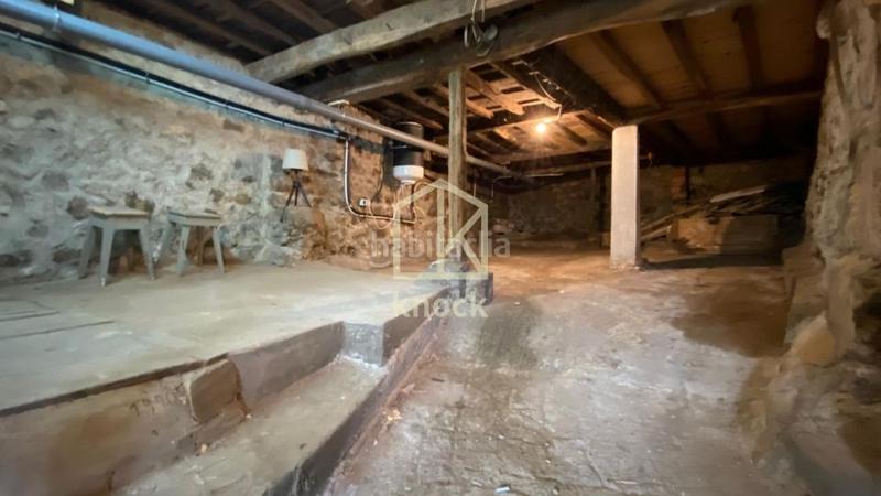 Foto a69228f4-667e-4908-8ce3-b5e87bb4023a. Casa amb calefacció a Quirós