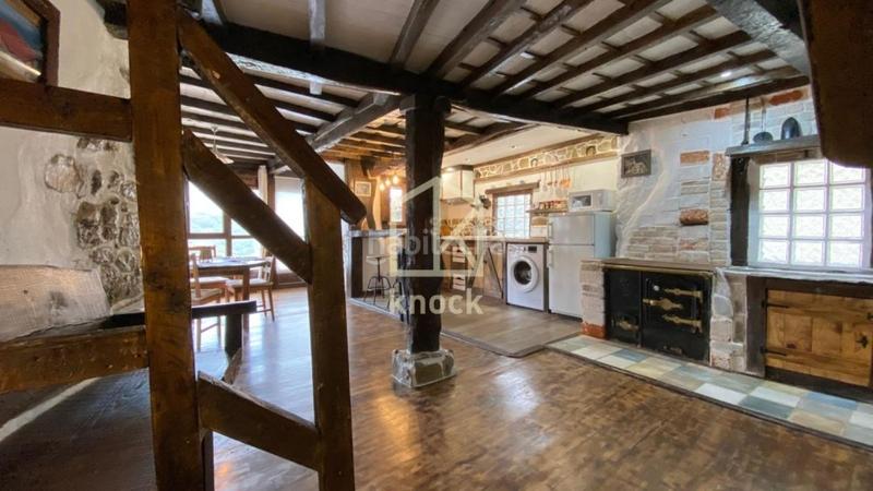 Foto b0e963c4-4ed3-4da5-a92e-e3663f09d8ab. Casa amb calefacció a Quirós