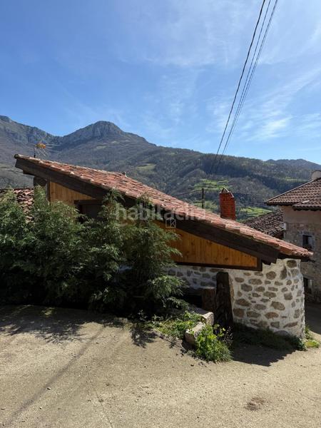 Foto e0f0e6b6-a876-4687-bbe8-bdcd0666da77. Casa amb calefacció a Quirós