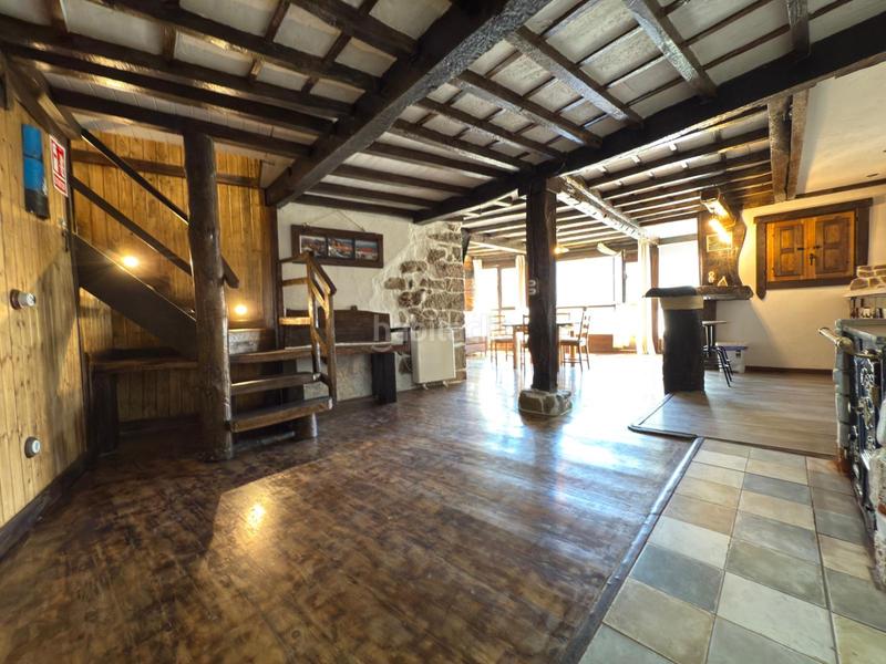 Foto e1e56996-4e19-4312-8840-689303037a81. Casa amb calefacció a Quirós