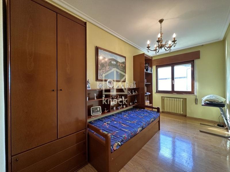 Foto 0b29d667-59d0-425e-91b5-641370569d40. Casa con riscaldamento parcheggio in Viella-Granda-Meres Siero