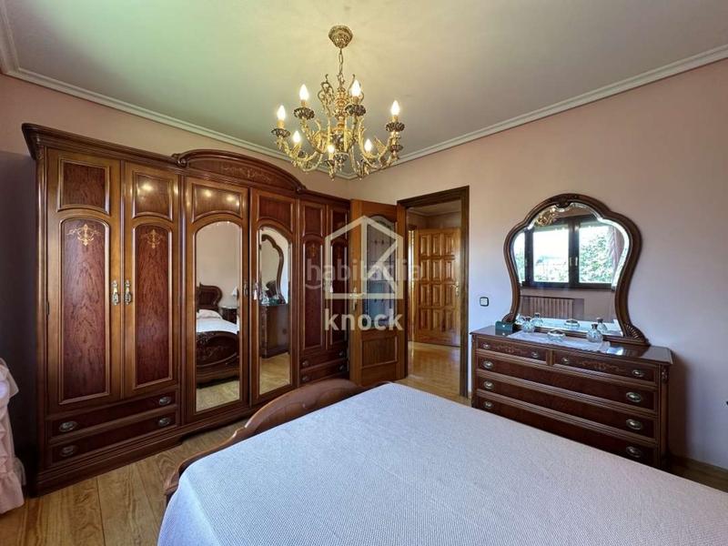 Foto 19c58607-7535-40a5-b173-1ed0dd01186d. Casa con riscaldamento parcheggio in Viella-Granda-Meres Siero