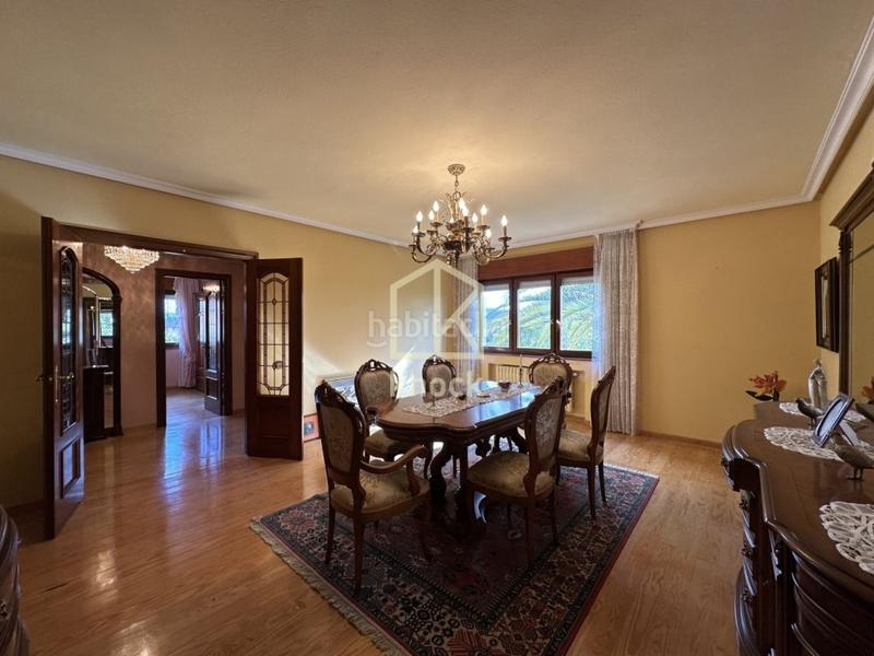 Foto 497a0a4b-ad6b-40a6-aa22-acdf42ca87ff. Casa con riscaldamento parcheggio in Viella-Granda-Meres Siero