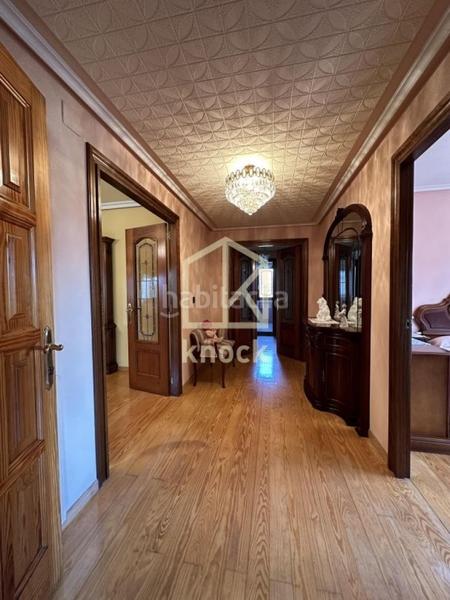 Foto 519c9022-d6e4-4e7a-80ff-648e15dcc971. Casa con riscaldamento parcheggio in Viella-Granda-Meres Siero