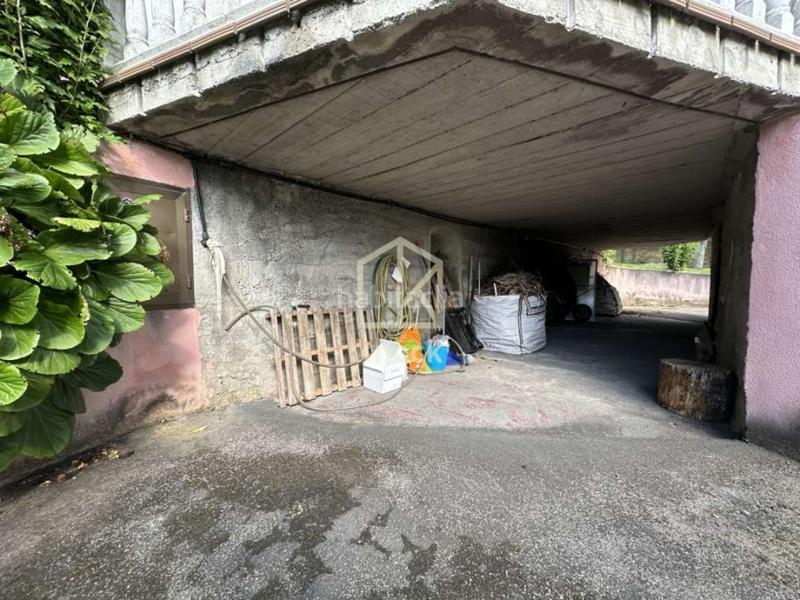 Foto 5494eae4-e523-444f-8a7e-14a2ad23d22d. Casa con riscaldamento parcheggio in Viella-Granda-Meres Siero