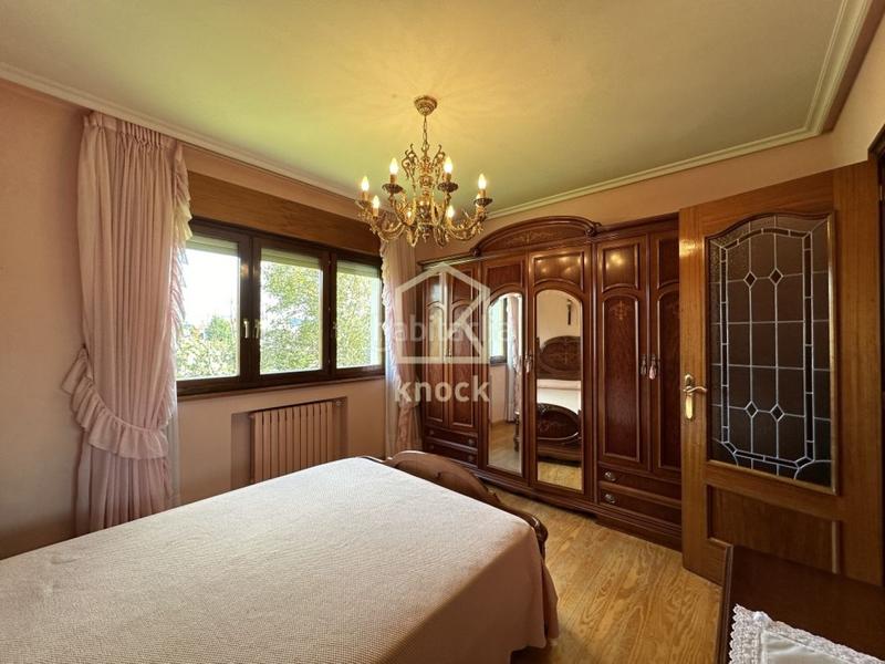 Foto d04239dd-fbd6-4cd2-aabf-d0cf4771acd2. Casa con riscaldamento parcheggio in Viella-Granda-Meres Siero