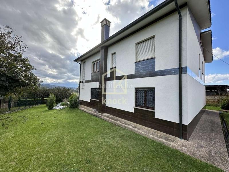 Foto e0637355-9cb7-407b-9a5b-fdea8a74cdb3. Casa con riscaldamento parcheggio in Viella-Granda-Meres Siero