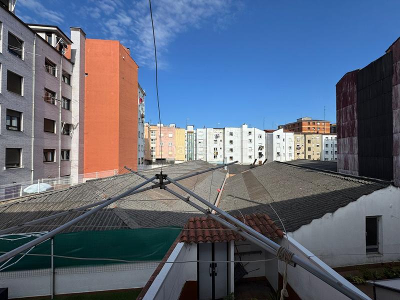 Foto 2f74fb9e-52de-4bba-b9bd-b8acc11cda48. Piso en Gijón - cl alonso de ojeda 3 piso en excelente ubicación en la zona del Llano ! contactar con javier al6 9 1 4 7 8 8 4 0. knock os presenta este piso u en Gijón