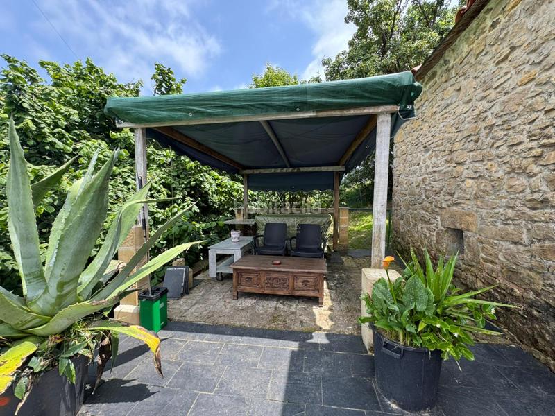 Foto b973f16f-630e-40ba-9cc8-9002959e1de1. Casa con riscaldamento in Viella-Granda-Meres Siero