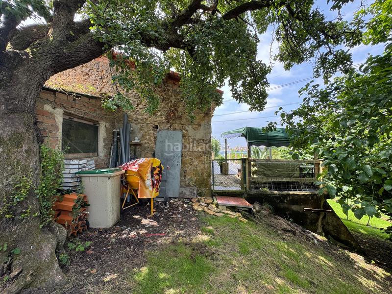 Foto df4243cf-f52c-4065-bd67-bf3d80339ca3. Casa con riscaldamento in Viella-Granda-Meres Siero