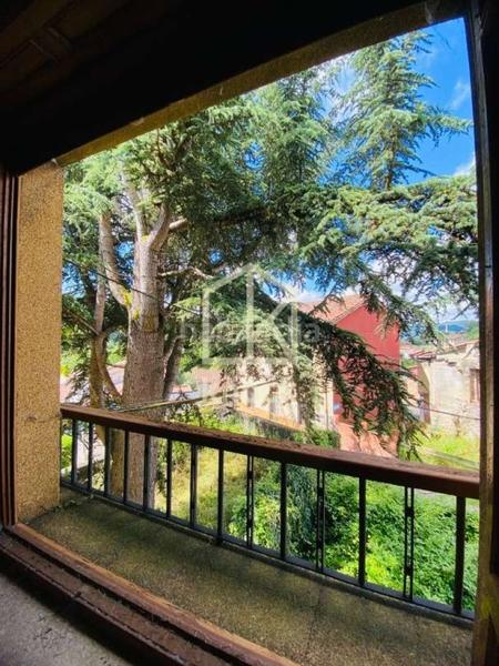 Foto 00a9ae98-d3a8-4d56-8475-070498b0709b. Casa a La Felguera Langreo