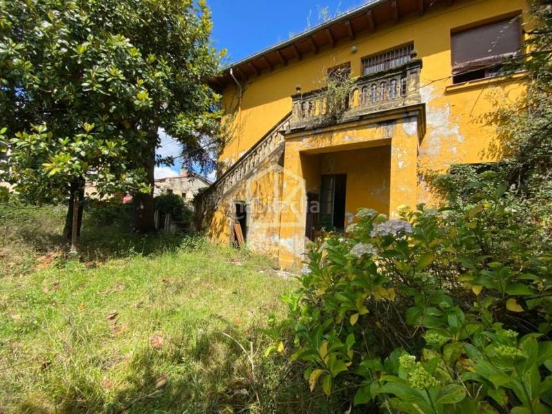 Foto 16b347b2-bc86-463b-b641-69557712b8f4. Casa a La Felguera Langreo