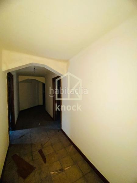 Foto 1eb74315-fb80-452e-bf87-b3e9a34e0ca2. Casa a La Felguera Langreo