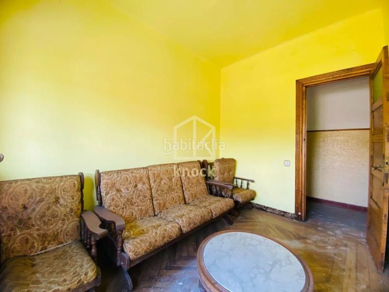 Foto 410f352d-5ba3-46c6-b8b4-43a063fe64c6. Casa a La Felguera Langreo